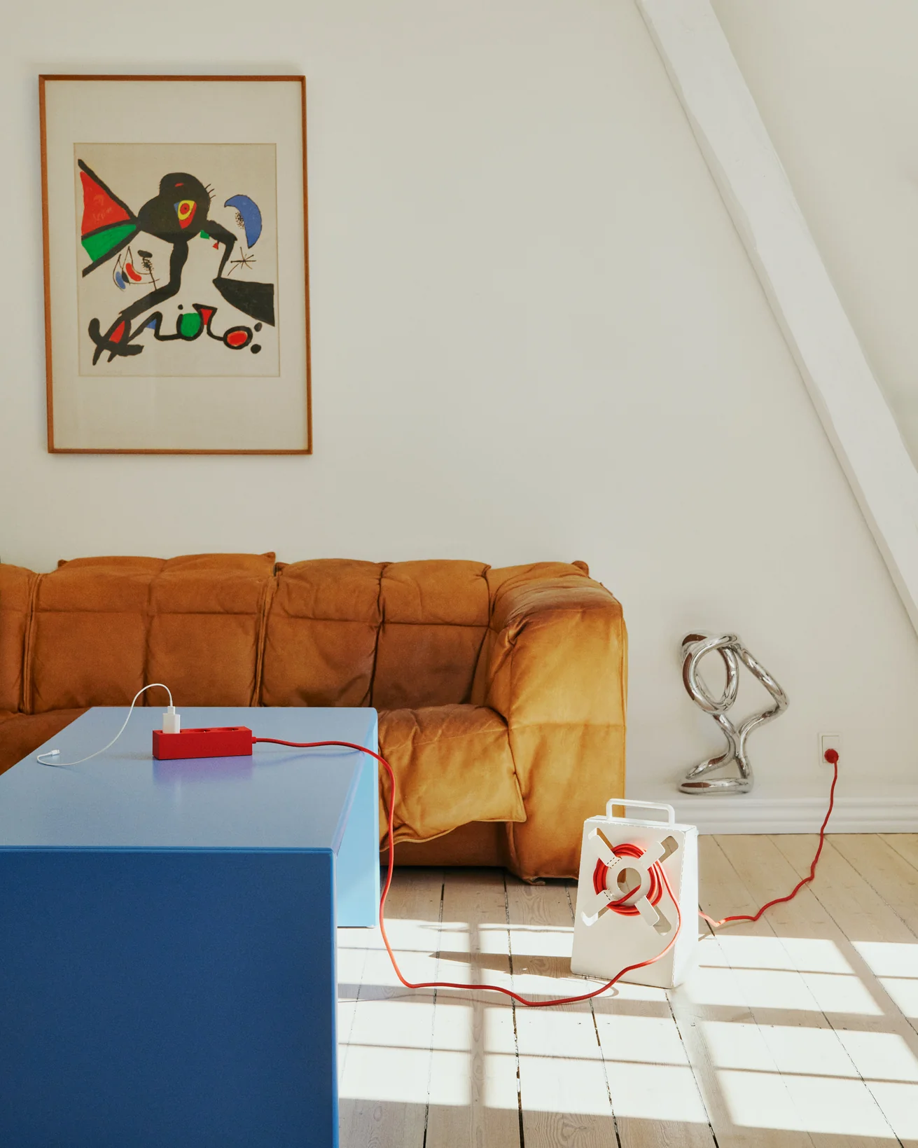 Cable Stand - Pearl - Image 6