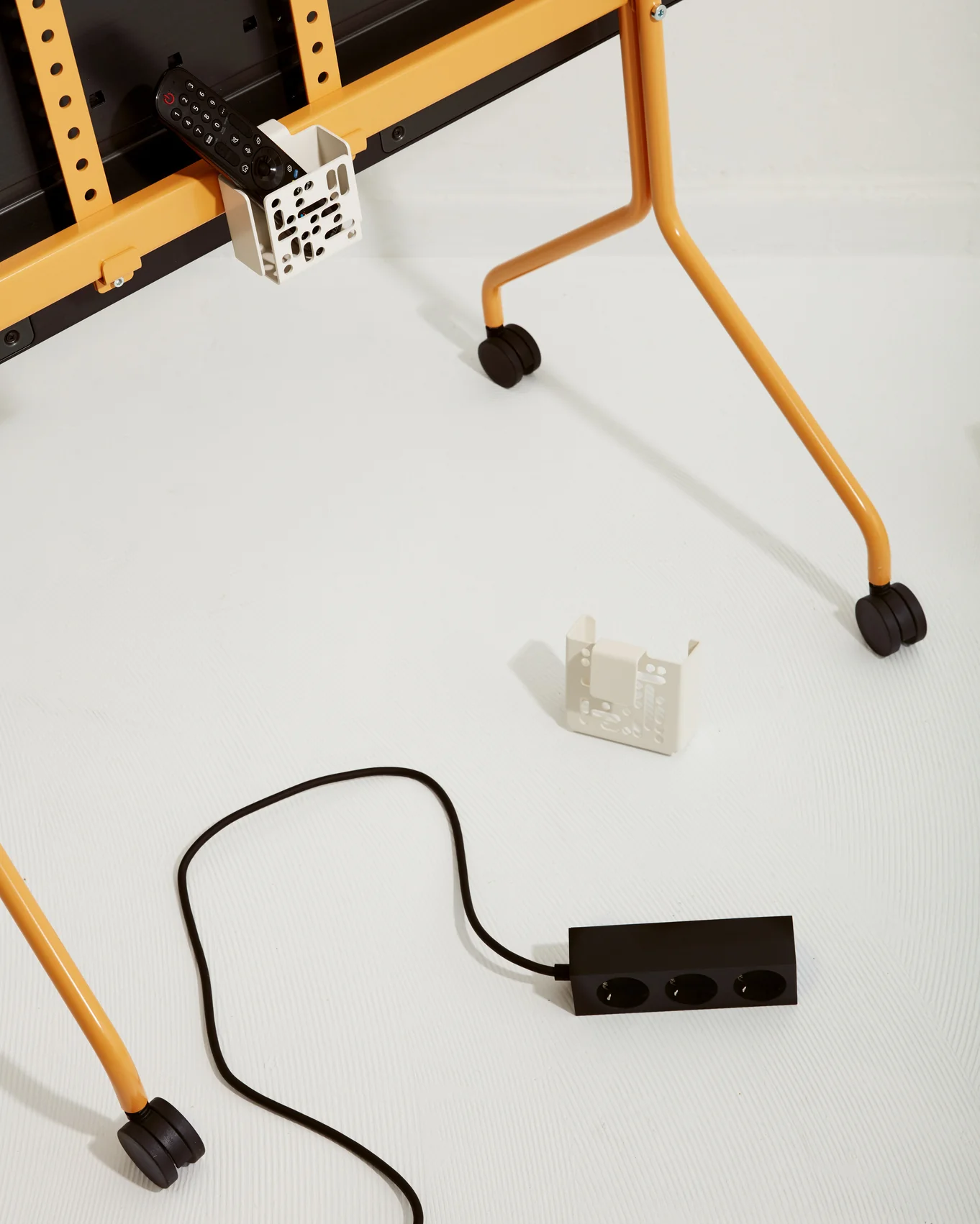 Moon Rollin' - Apricot - Image 10