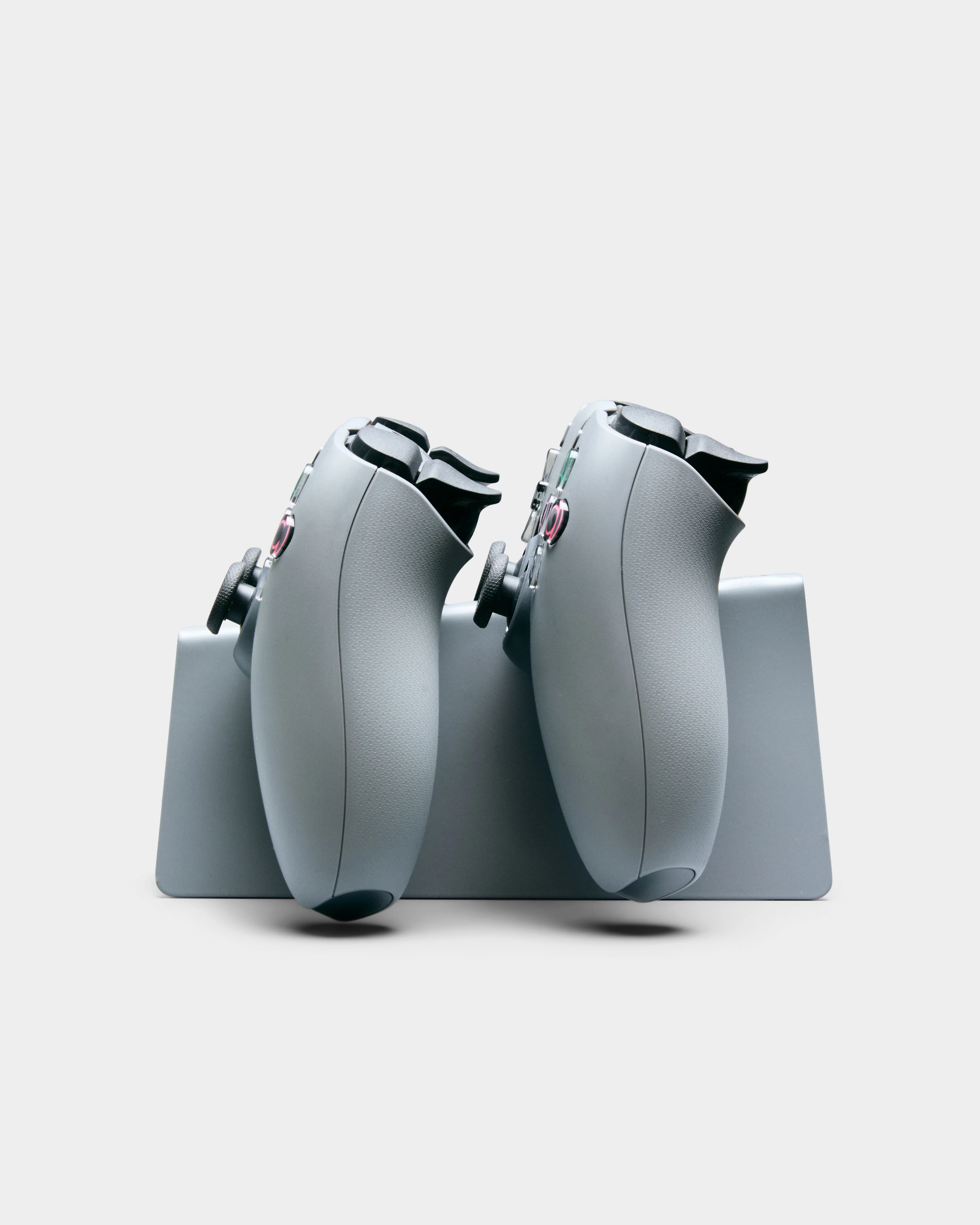 PlayStation® | Pedestal – Moon Legacy Edition - Legacy Gray - Image 10