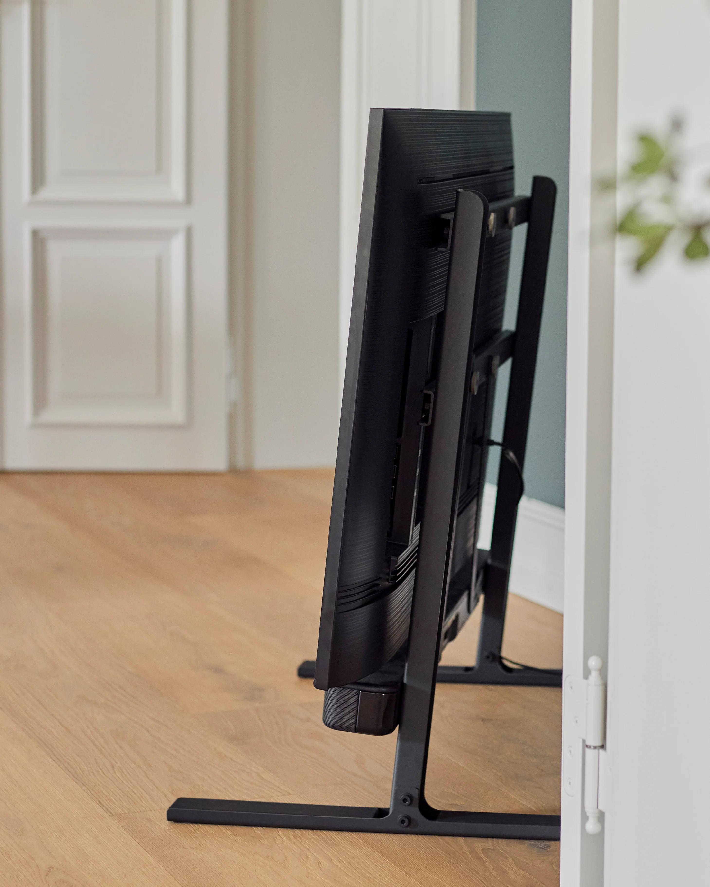 Tilted Stand - Charcoal - Image 9